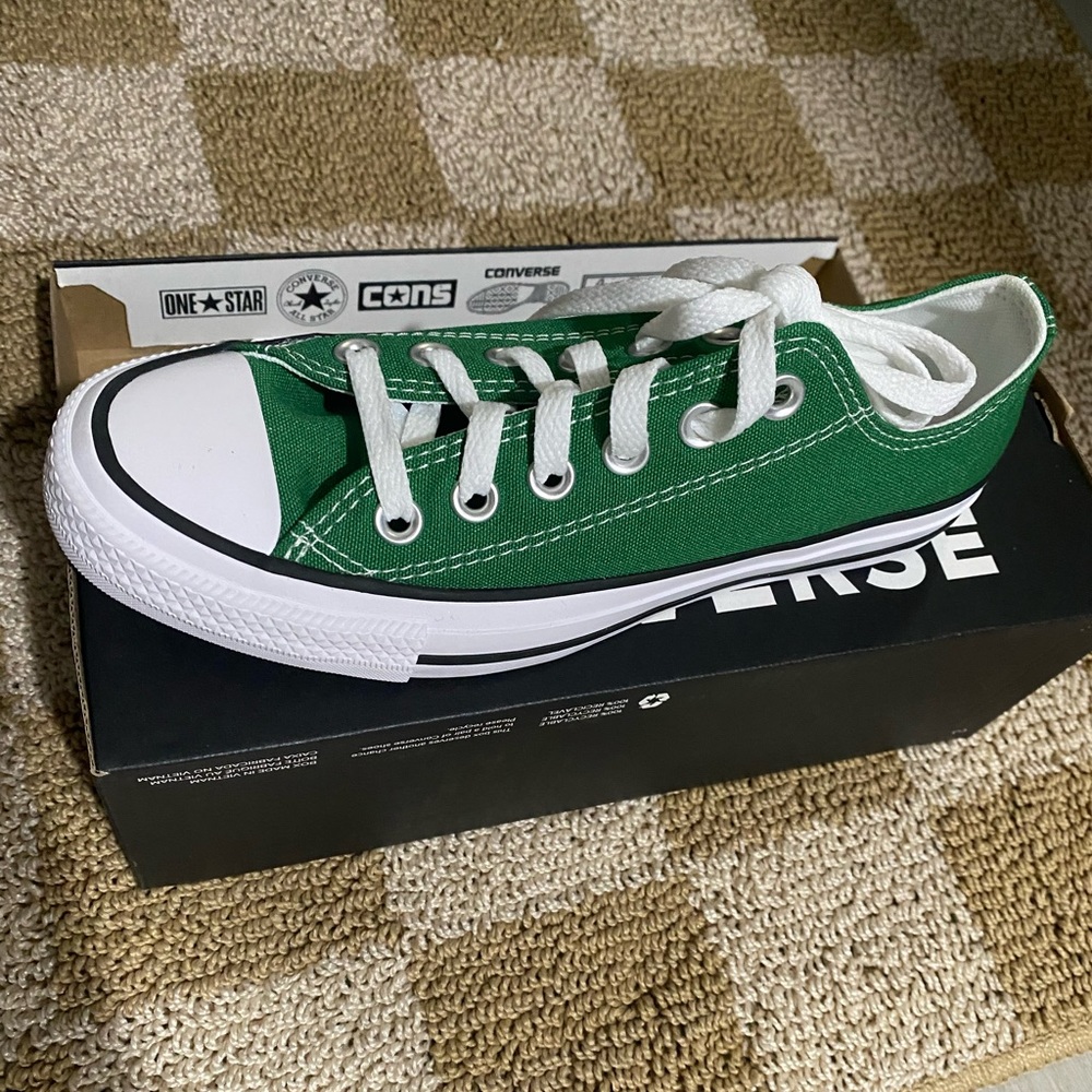 Green converse!